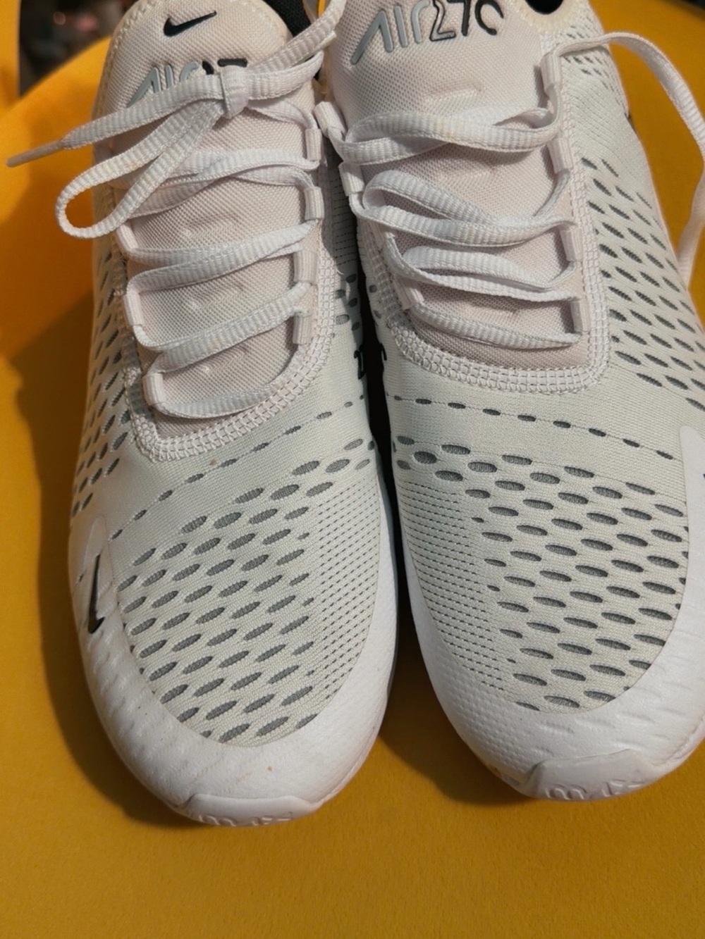 Nike White and Black Men’s Air270 Mesh Sneakers